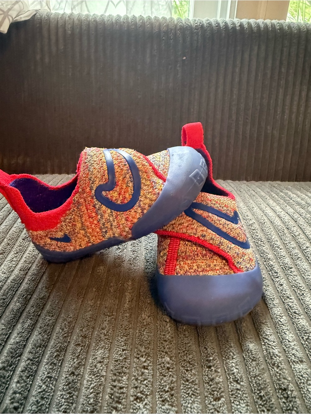 Nike Kids Multicolor Knit Sneakers with Red and Blue Accents